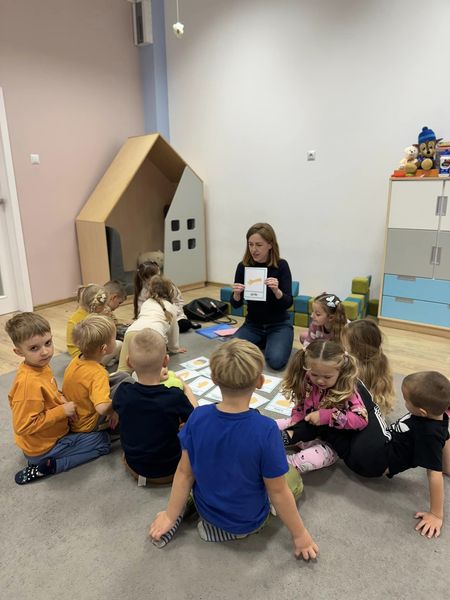 Zajęcia z języka angielskiego prowadzi Ciocia Sabinka